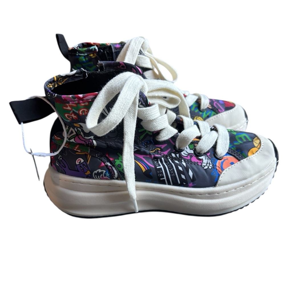 Zara Black and White Sneakers Casual Athletic Style